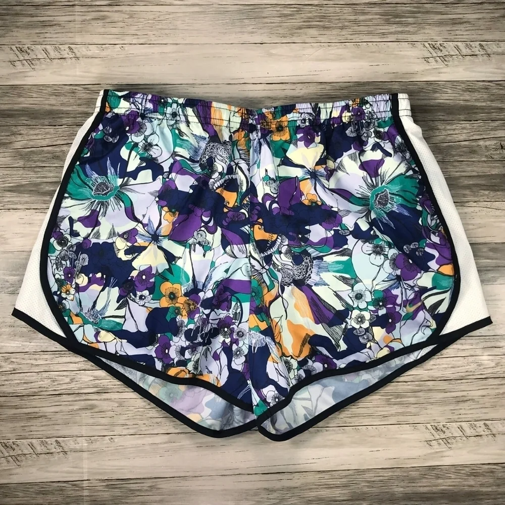 Nike Dri-FIT Tempo Girls Purple Floral Shorts